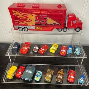Disney cars Mac hauler and minis 16 cars